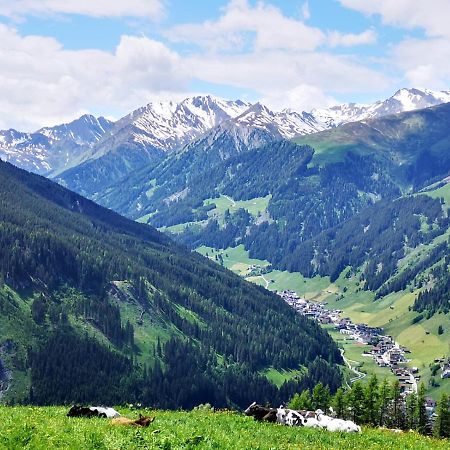 Отель Haus Marion Тукс Экстерьер фото
