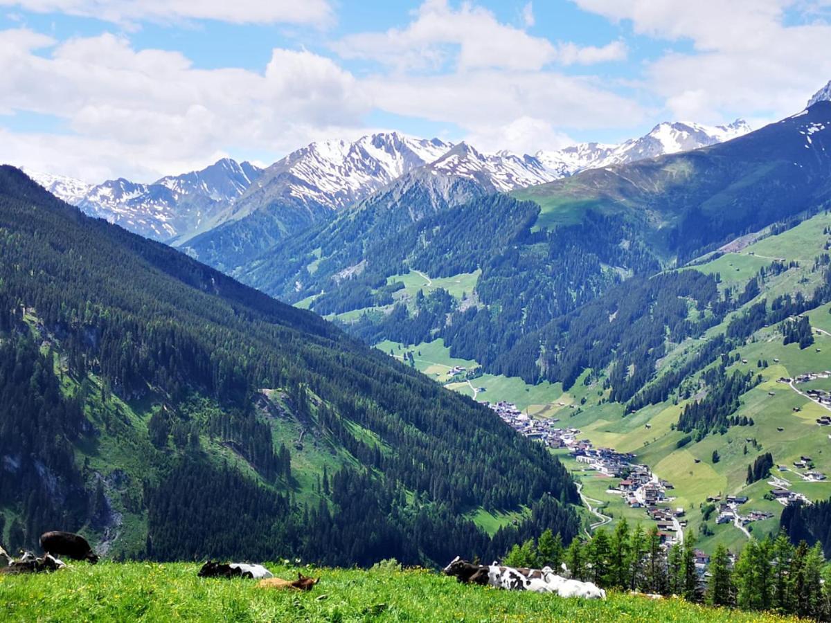 Отель Haus Marion Тукс Экстерьер фото
